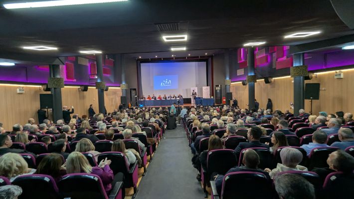 PXL_20260215_163205123.MP