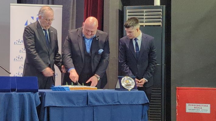 PXL_20260215_173309949