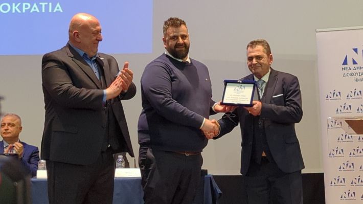 PXL_20260215_174235998