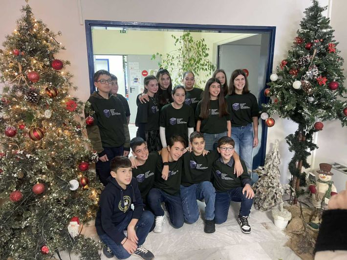 IMG-c4d8e059b5f0081e732ff5b9ac308452-V