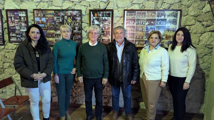 PXL_20251126_164611140