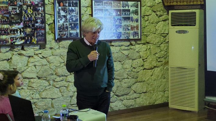 PXL_20251126_170825083