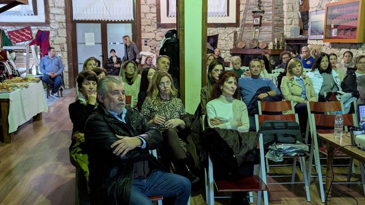 PXL_20251126_171040800.MP