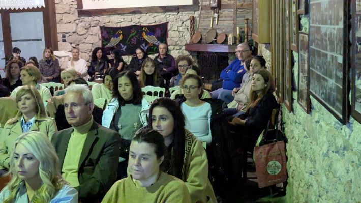 PXL_20251126_171105193.MP