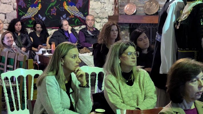 PXL_20251126_171224646.MP