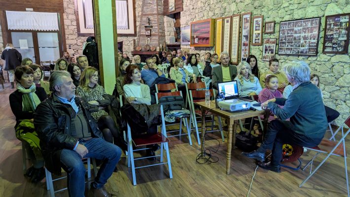 PXL_20251126_172139492.MP