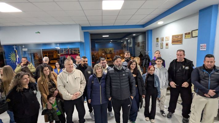 PXL_20260208_162928799.MP