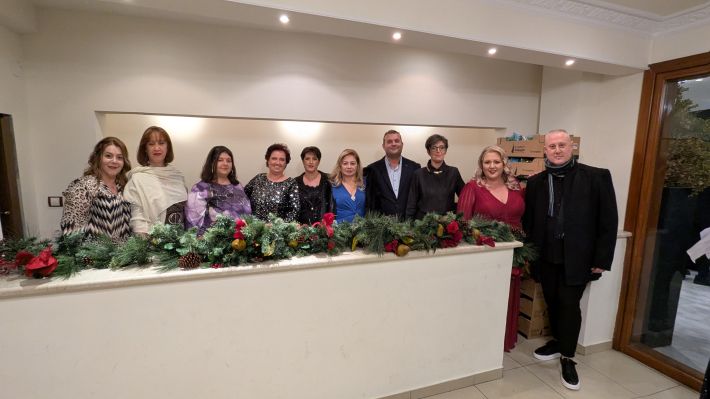 PXL_20251220_184847595