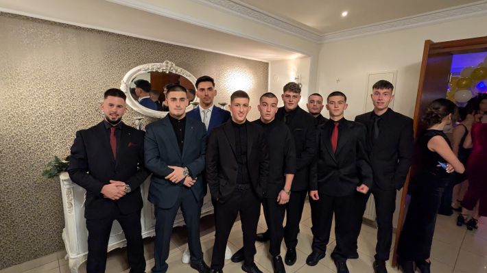 PXL_20251220_185142066.MP