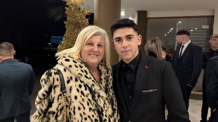 PXL_20251220_185722562.MP