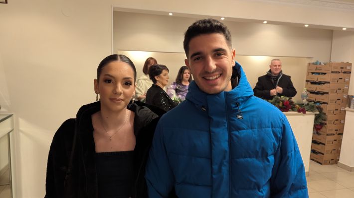 PXL_20251220_191056768