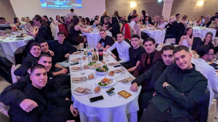 PXL_20251220_200933069