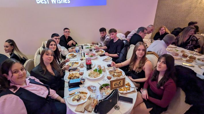 PXL_20251220_201050291