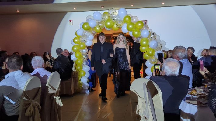 PXL_20251220_202111463