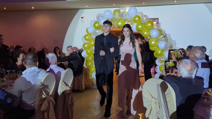 PXL_20251220_202159181