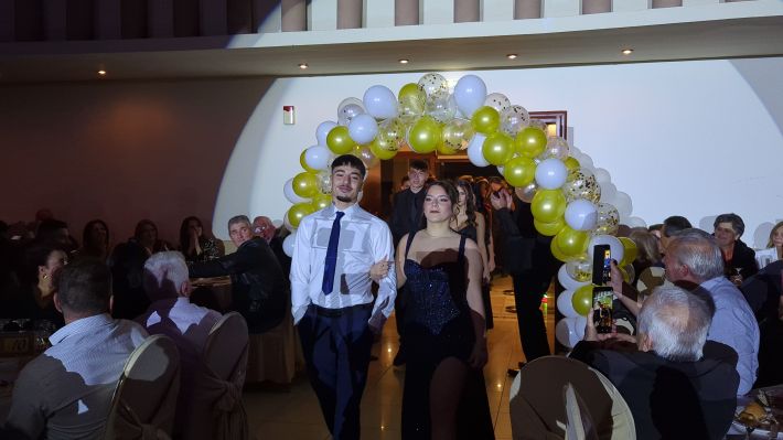 PXL_20251220_202214858