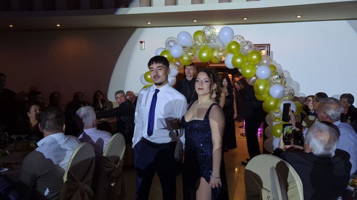 PXL_20251220_202217921