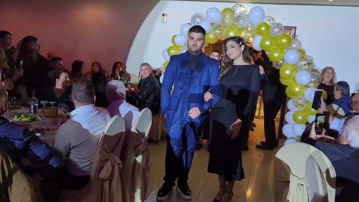 PXL_20251220_202249067