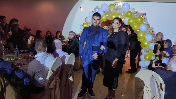 PXL_20251220_202249833