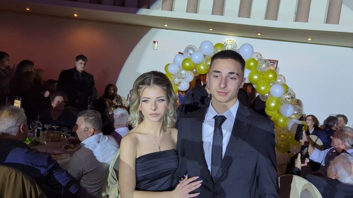 PXL_20251220_202309844