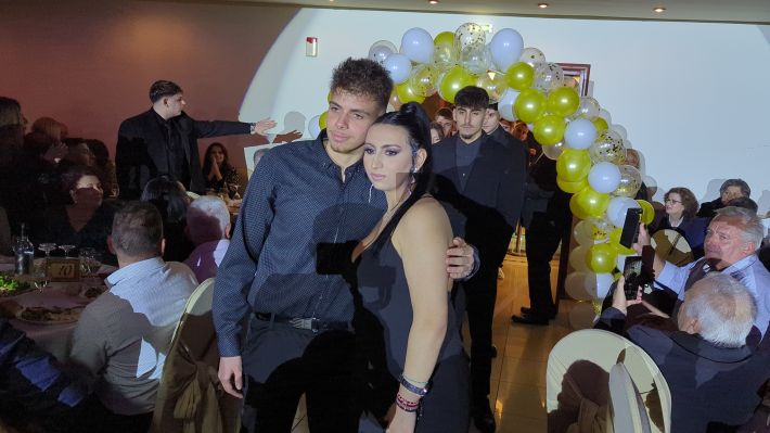 PXL_20251220_202316178