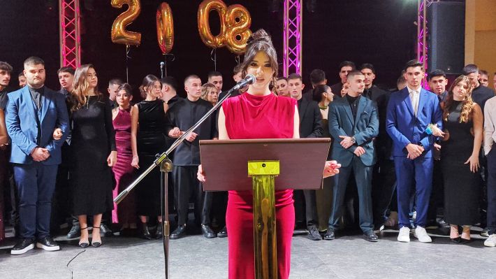 PXL_20251220_203009168