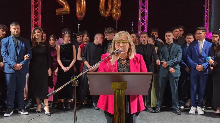 PXL_20251220_203801293