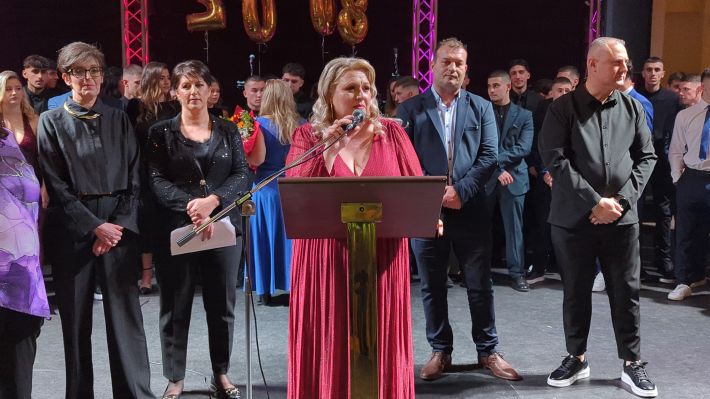 PXL_20251220_204052256