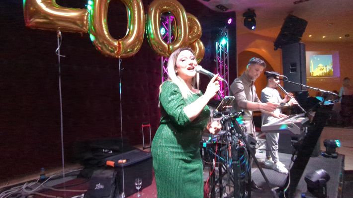 PXL_20251220_211812751