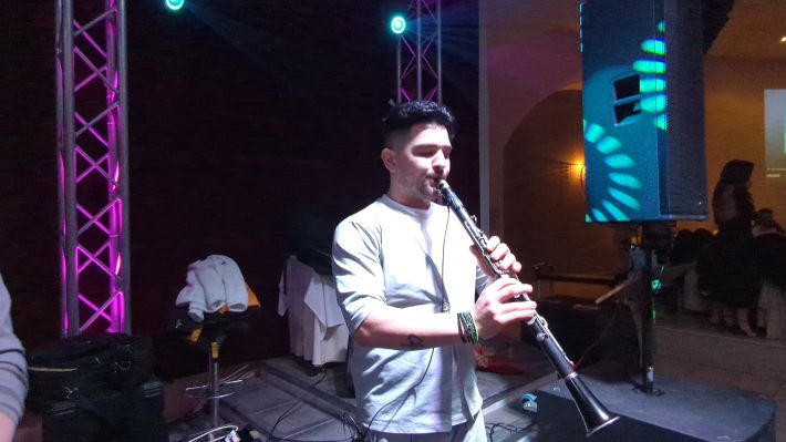 PXL_20251220_211821145