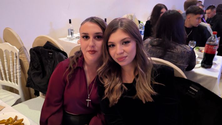 PXL_20251220_212338693