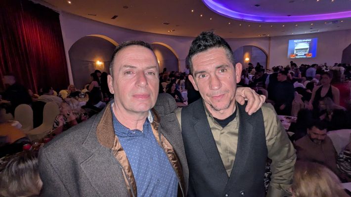 PXL_20251220_214251563