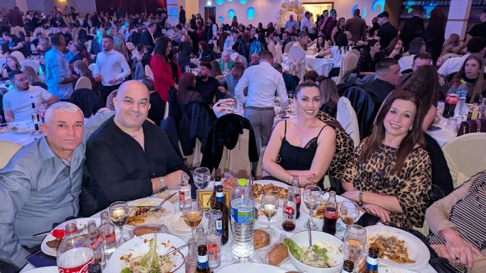 PXL_20251220_214848487