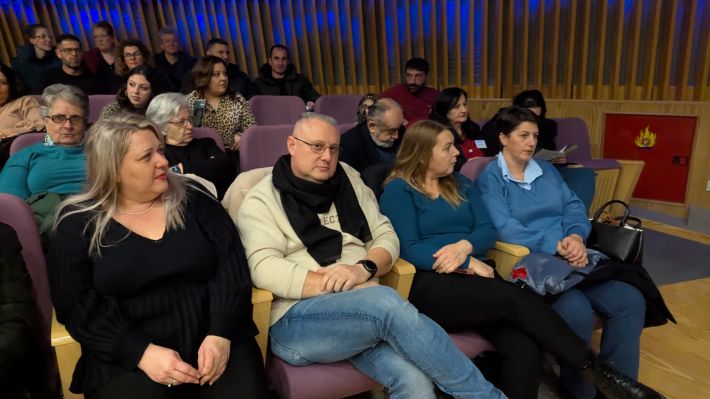 PXL_20260110_173149661.MP