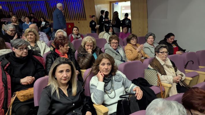 PXL_20260110_173217222.MP