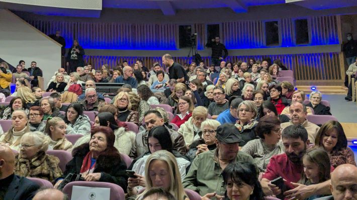 PXL_20260110_174516501.MP