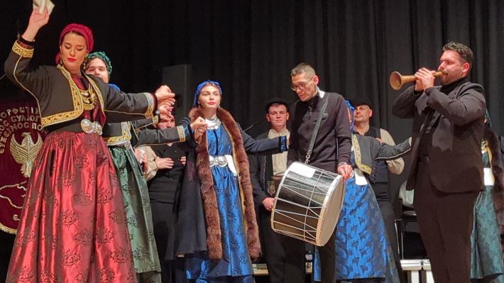 PXL_20260110_194927128