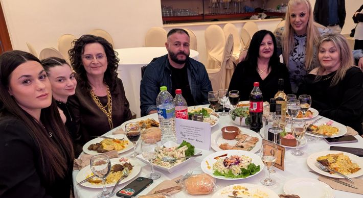 PXL_20260228_194038090