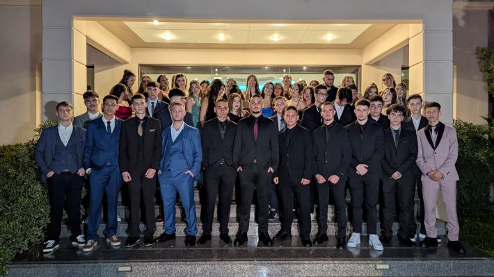 PXL_20251122_185150298.MP