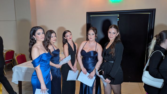 PXL_20251122_185430390.MP