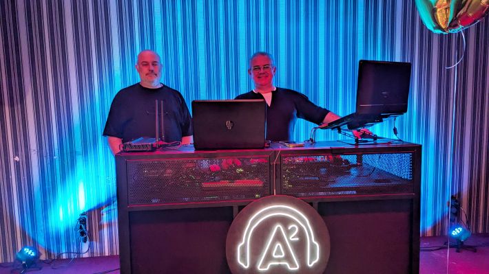 PXL_20251122_185513350