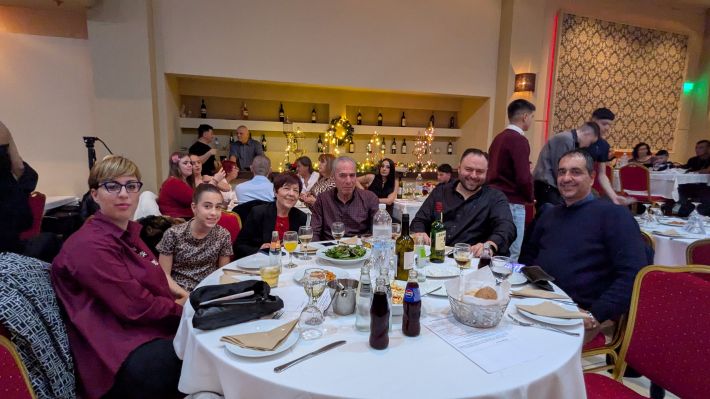 PXL_20251122_193840241