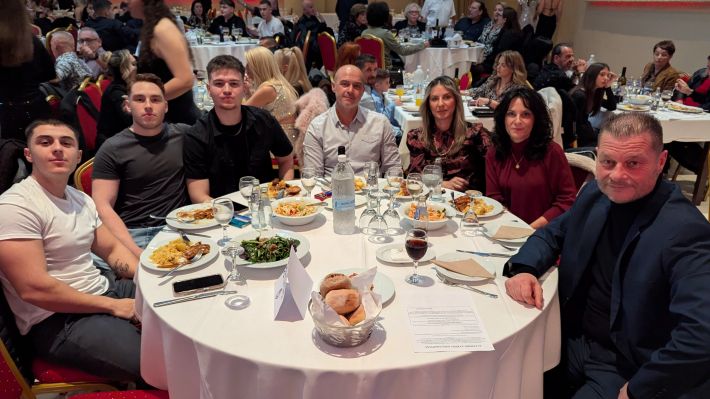 PXL_20251122_200114270.MP