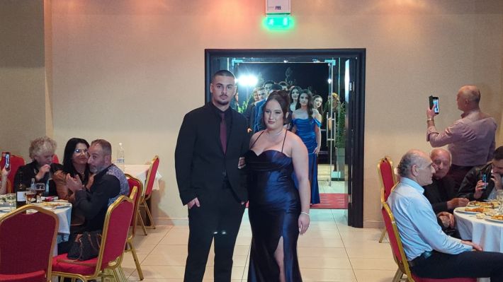 PXL_20251122_202600135