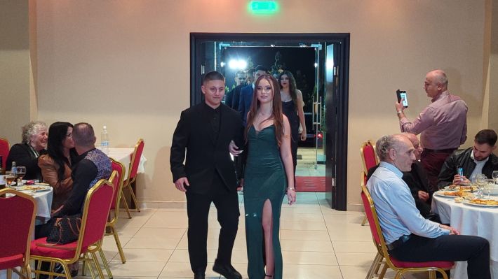 PXL_20251122_202615137