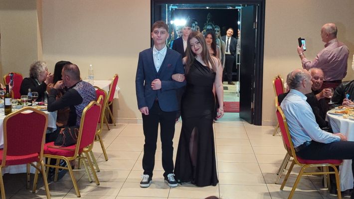 PXL_20251122_202711030