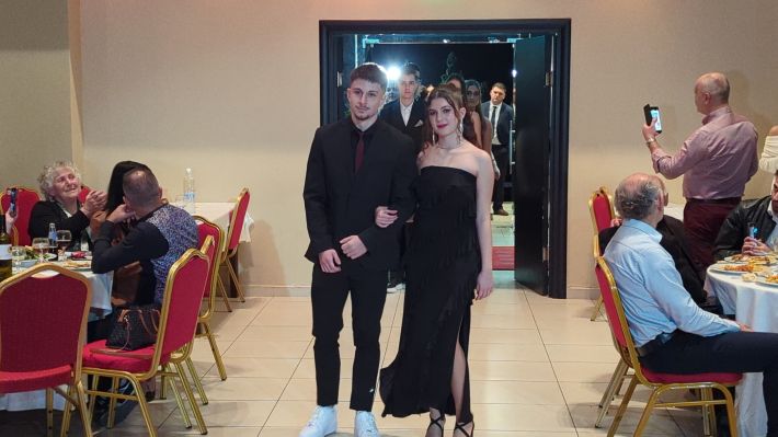 PXL_20251122_202724566