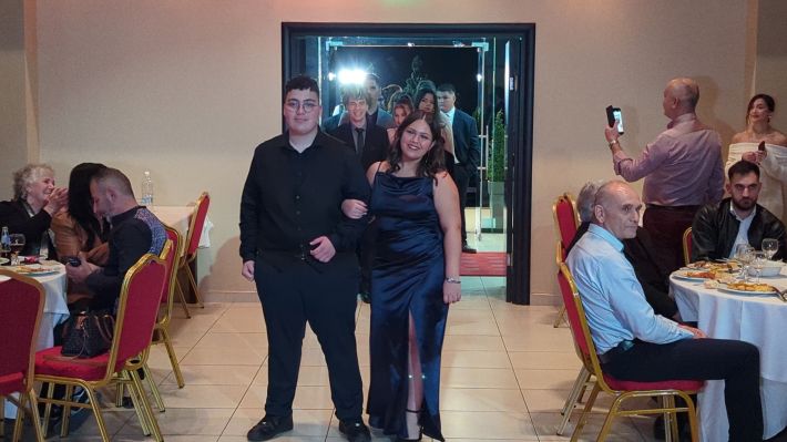 PXL_20251122_202806243