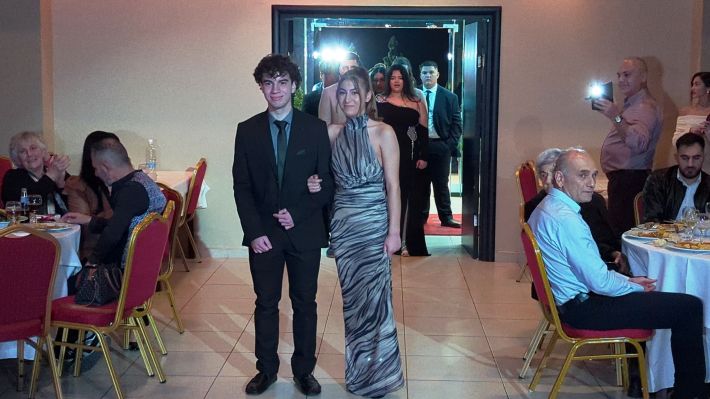 PXL_20251122_202815780