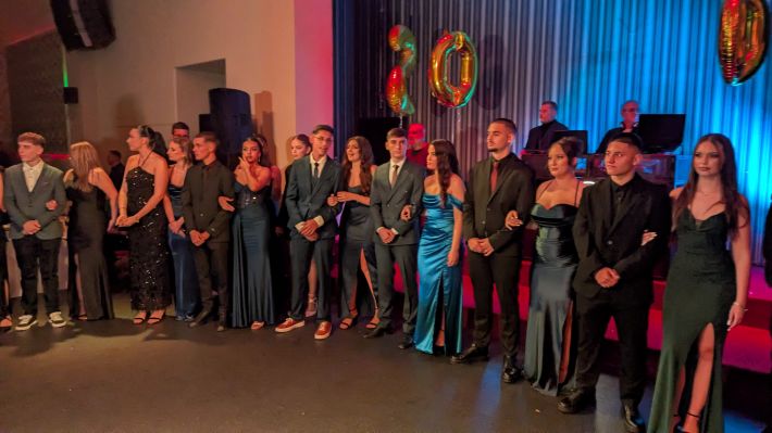 PXL_20251122_203107457